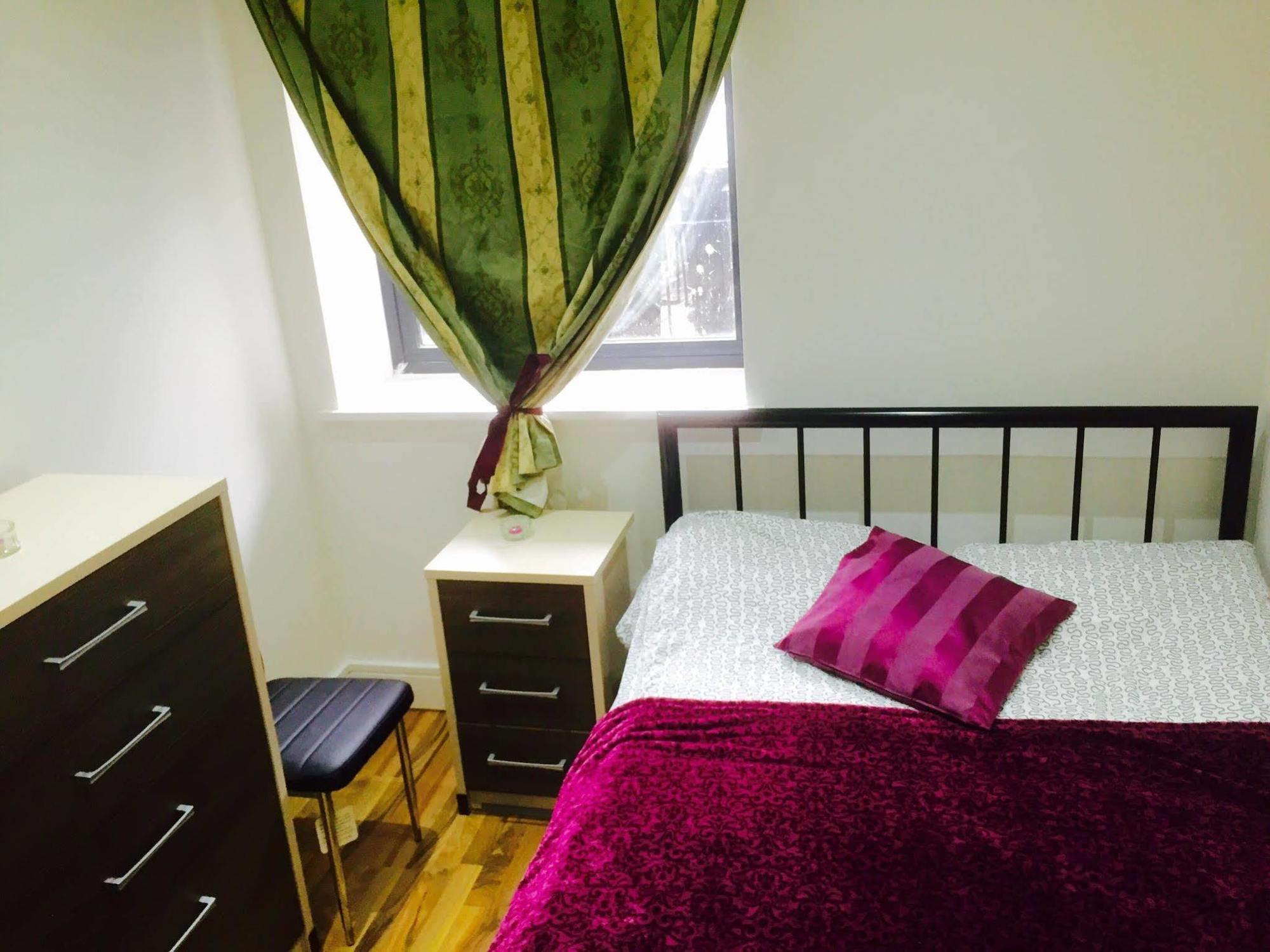 Whitechapel Guest House London Exterior photo